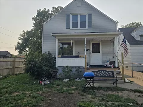 432 32nd St, Niagara Falls, NY 14303