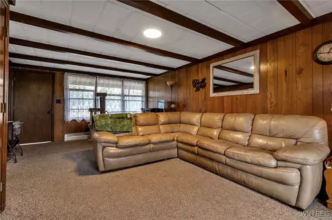 Living - 6393 Aiken Rd, Pendleton, NY 14094 photo 1 of 1