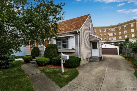 211 Westchester Blvd, Buffalo, NY 14217