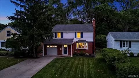 440 Roycroft Blvd, Amherst, NY 14226