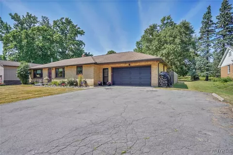 4938 Clinton St, West Seneca, NY 14224