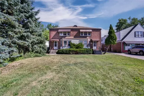 660 Cleveland Dr, Cheektowaga, NY 14225