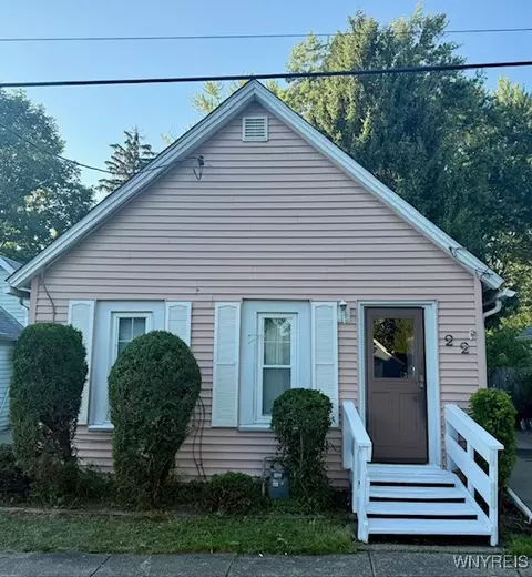 22 Broughton Ct, Tonawanda, NY 14150