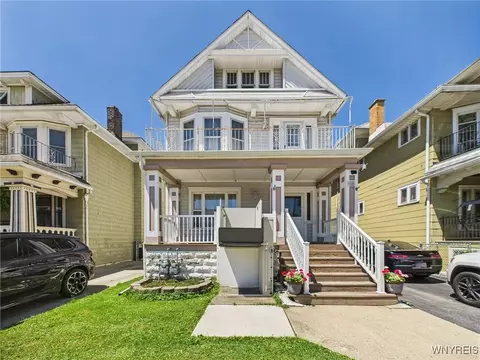 58 Roanoke Pkwy, Buffalo, NY 14210