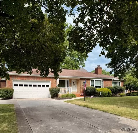 237 Vine St, Batavia, NY 14020
