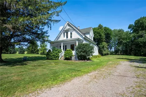6870 Concord Rd, Springville, NY 14141