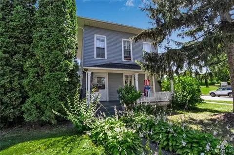 23 Maple St, Batavia, NY 14020