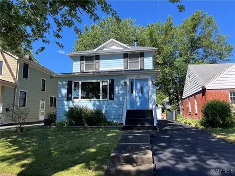 671 Mount Vernon Rd, Cheektowaga, NY 14215