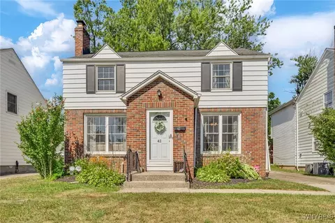 42 Fairbanks Ave, Buffalo, NY 14223
