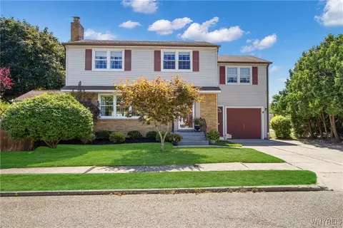 40 Thistle Ave, Tonawanda, NY 14150