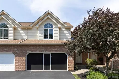 34 Westview Dr, West Seneca, NY 14224
