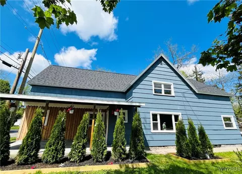 5302 William St, Lancaster, NY 14086