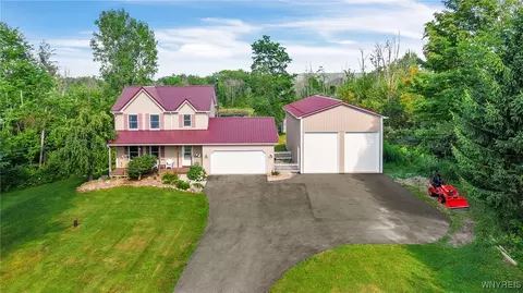 1845 Maxon Rd, Bennington, NY 14011