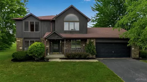 63 Old Orchard Ln, Orchard Park, NY 14127