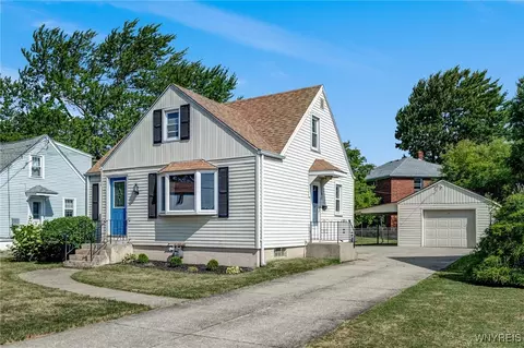 44 Wellworth Pl, Cheektowaga, NY 14225