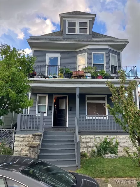 88 Arnold St, Buffalo, NY 14213
