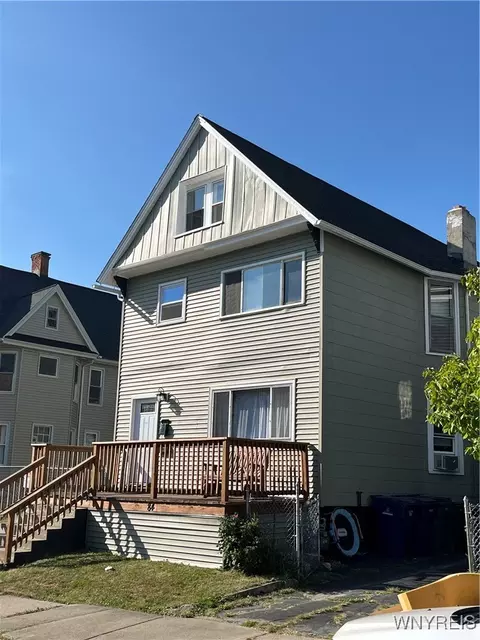 84 Arnold St, Buffalo, NY 14213