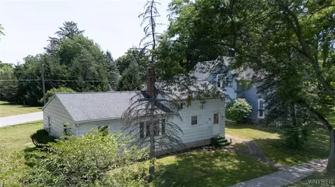 91 N Main St, Honeoye Falls, NY 14472
