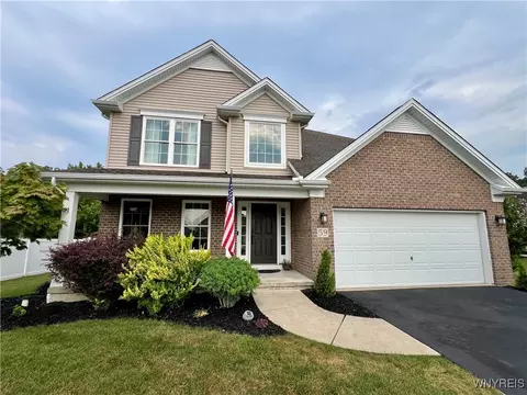 59 Chancellor Ln, West Seneca, NY 14224