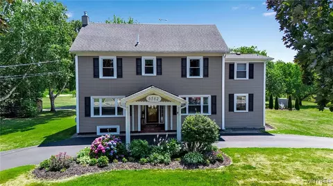 6582 Lake Rd, Appleton, NY 14008