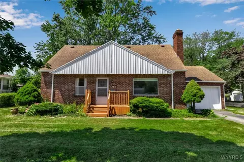 1362 Nash Rd, North Tonawanda, NY 14120