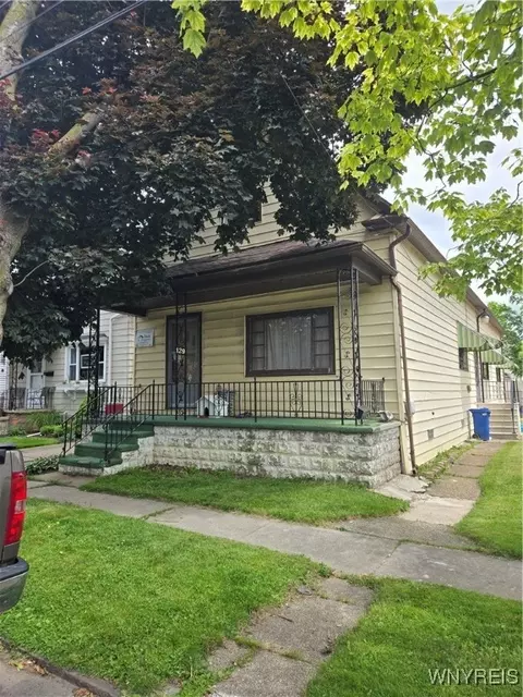 129 Gorski St, Buffalo, NY 14206