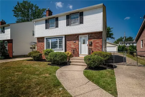 22 Greendale Ave, Tonawanda, NY 14150