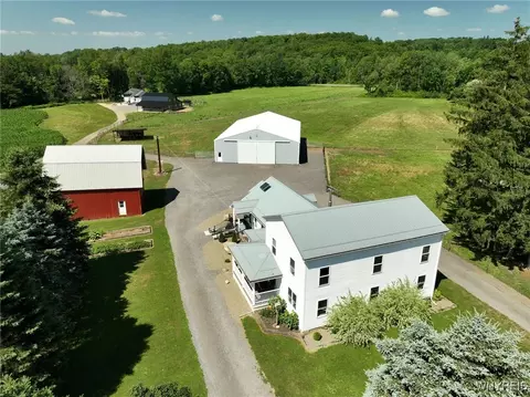 11781 Lapp Rd, Fillmore, NY 14735