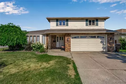 69 Lackawanna Ave, Buffalo, NY 14212