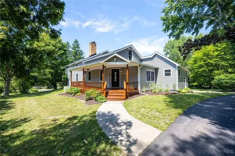 2362 Shadagee Rd, Eden, NY 14057