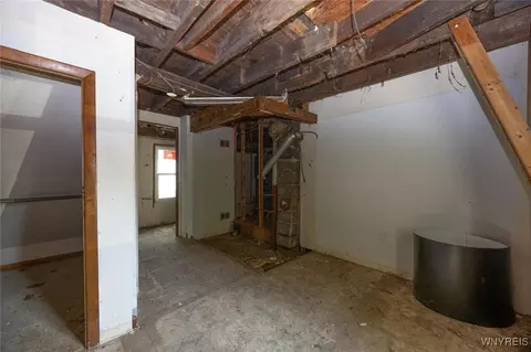 175 Garner Ave, Buffalo, NY 14213 photo 29