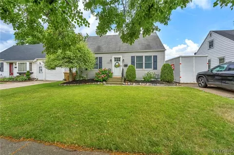 67 Mcparlin Ave, Cheektowaga, NY 14225