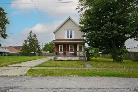 307 Bellevue Ave, Depew, NY 14043