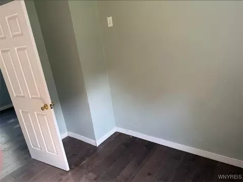 Bedroom - 464 Poplar Ave, Evans, NY 14006 photo 3 of 4