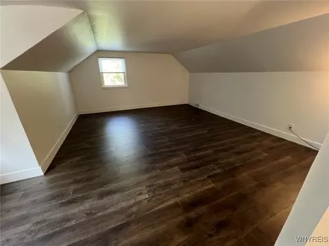 Other - 450 Barton Dr, Lewiston, NY 14092 photo 2 of 7