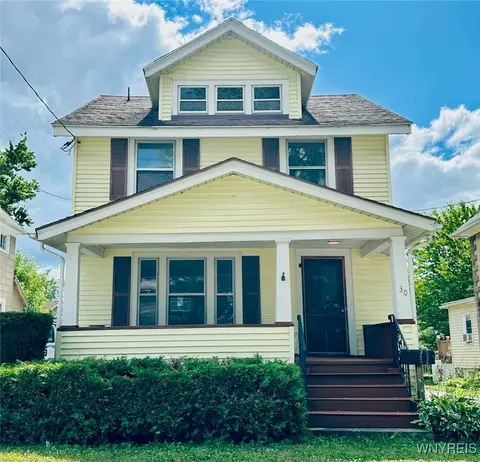 30 N Lyon St, Batavia, NY 14020