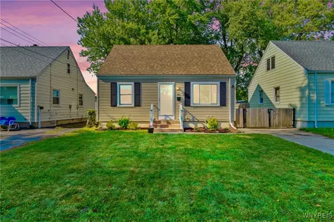 40 W Woodside Ave, Buffalo, NY 14220