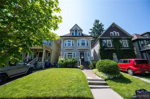 699 Auburn Ave, Buffalo, NY 14222