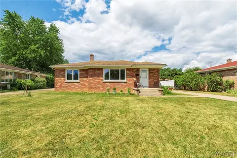 144 Alberta Dr, Amherst, NY 14226