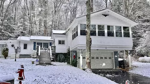 5617 Windfall Rd, Carrollton, NY 14748