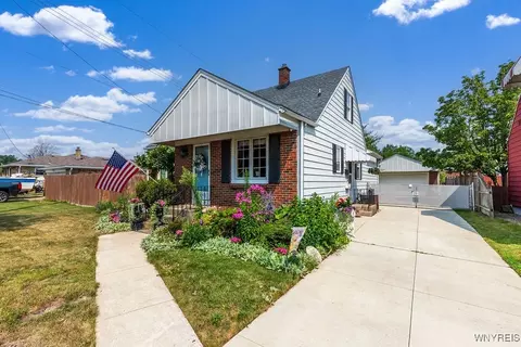 8 Ruth Dr, Cheektowaga, NY 14225
