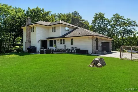 2 Gothic Ledge, Lockport, NY 14094 photo 38