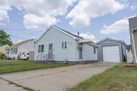 235 Griffith St, Sloan, NY 14212