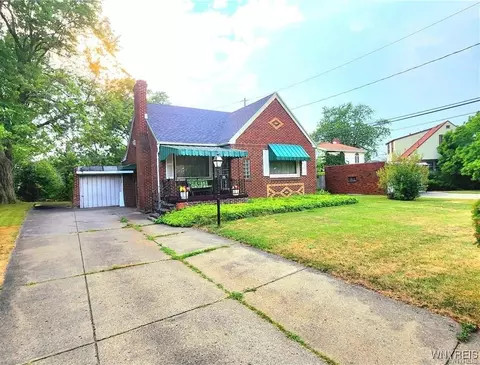 25 Campbell Rd, Cheektowaga, NY 14215