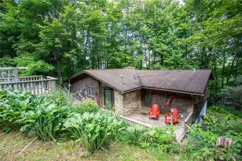 12 Four Wheel Dr, Ellicottville, NY 14731