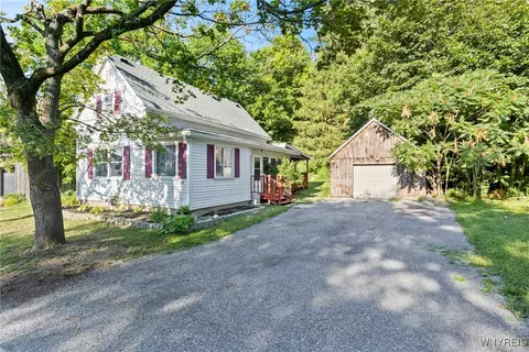 10775 Alleghany Rd, Darien, NY 14040