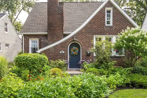 965 Eggert Rd, Amherst, NY 14226