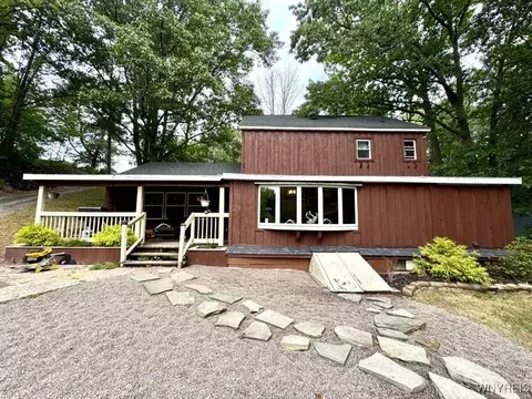 14464 Marsh Creek Rd, Carlton, NY 14477