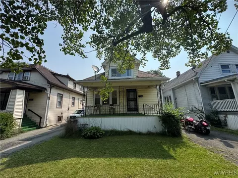 95 Poultney Ave, Buffalo, NY 14215