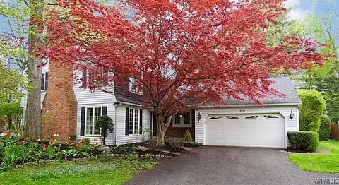 104 Deer Run, Amherst, NY 14221
